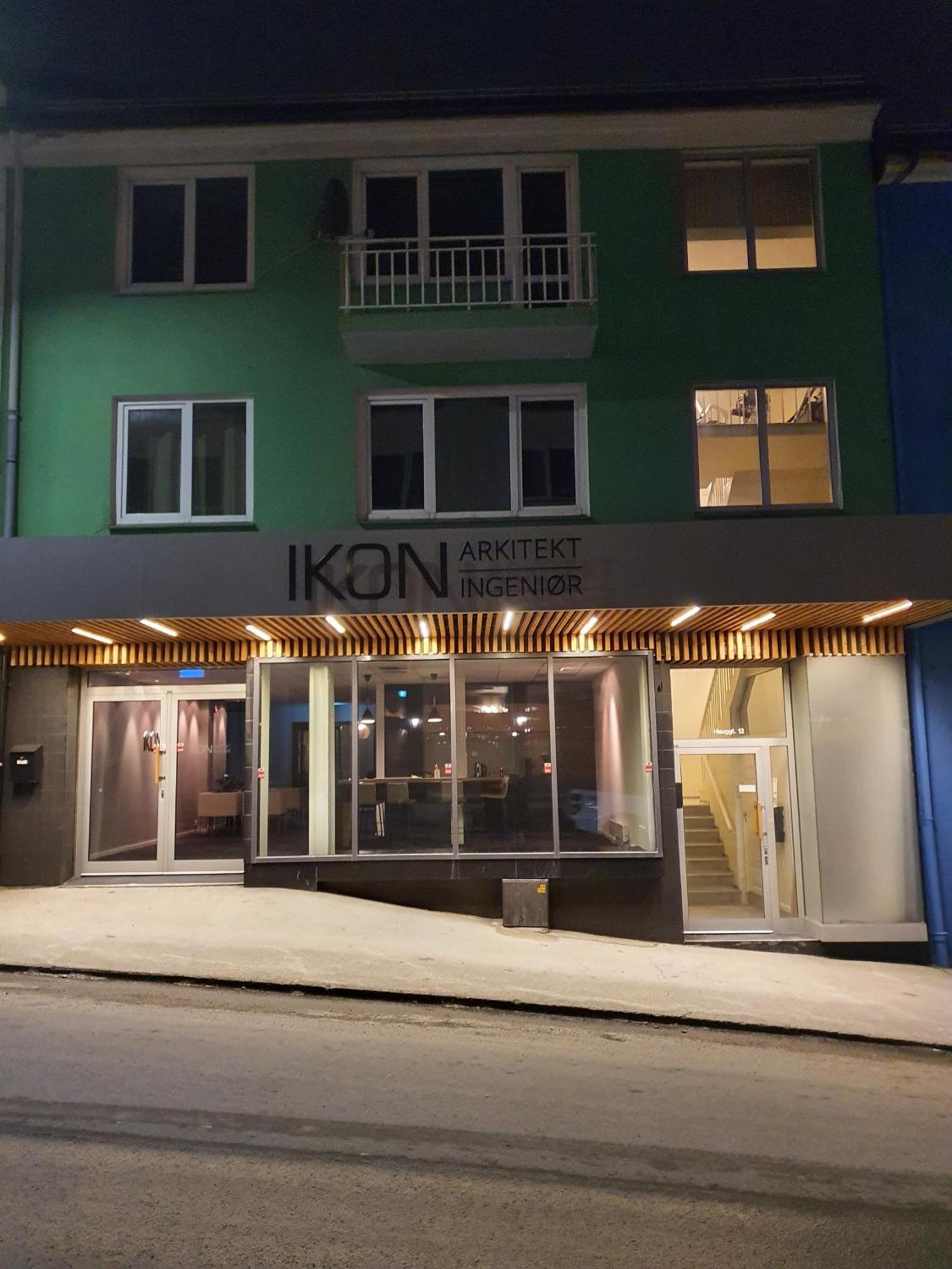 Charming 3-Bedroom Apartment In The Heart Of Kristiansund Exterior photo