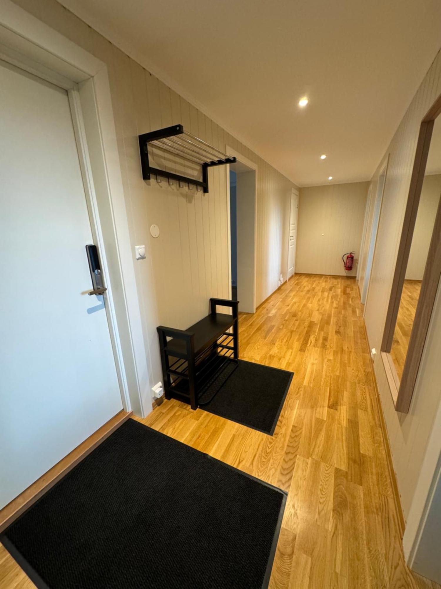 Charming 3-Bedroom Apartment In The Heart Of Kristiansund Exterior photo